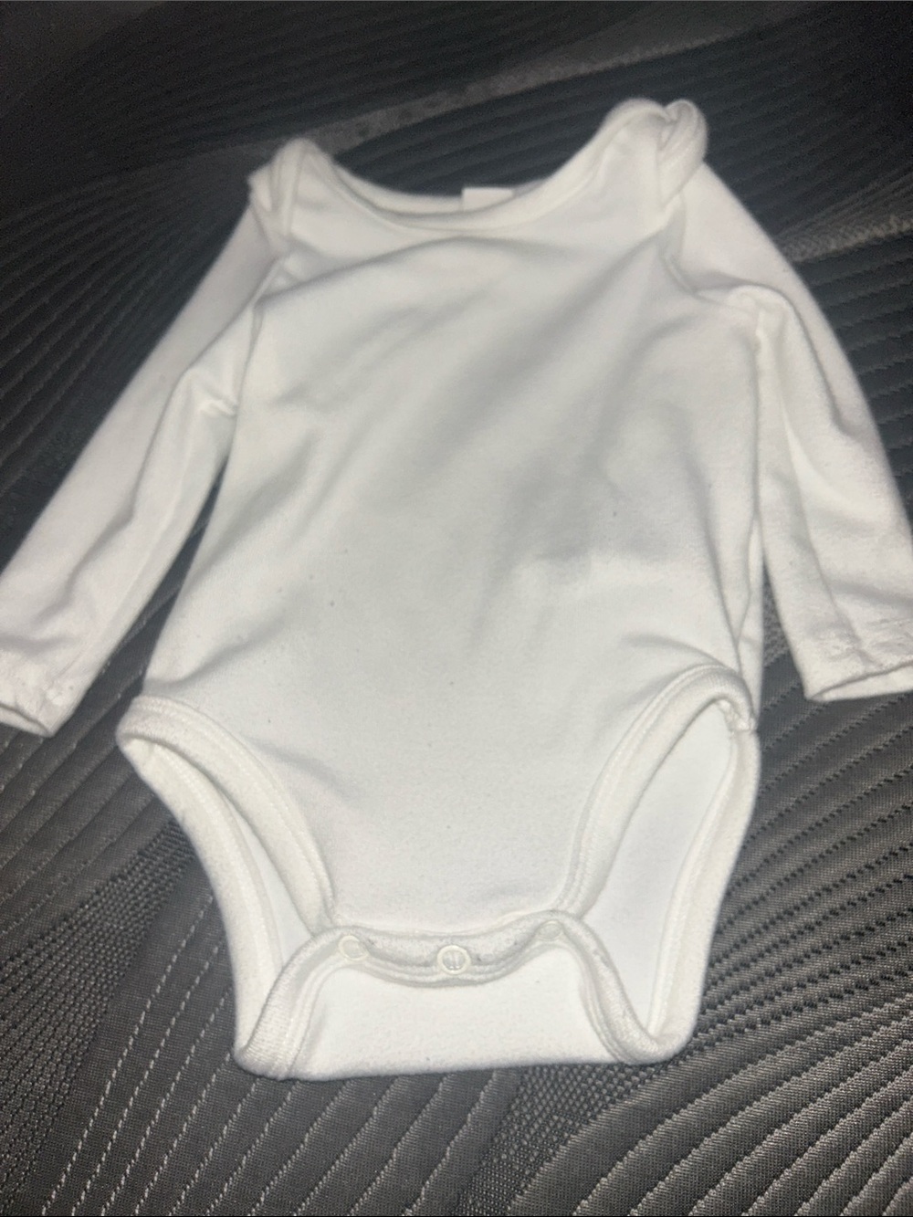 SHEIN White Long-Sleeve Baby One-Piece Bodysuit